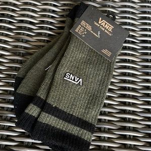 • VANS “Off The Wall” Women’s socks